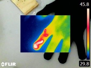 Local heating (in degrees centigrade) provided by the conductive thread sewn to the index finger of the glove, after applying an electric voltage of 12 V.